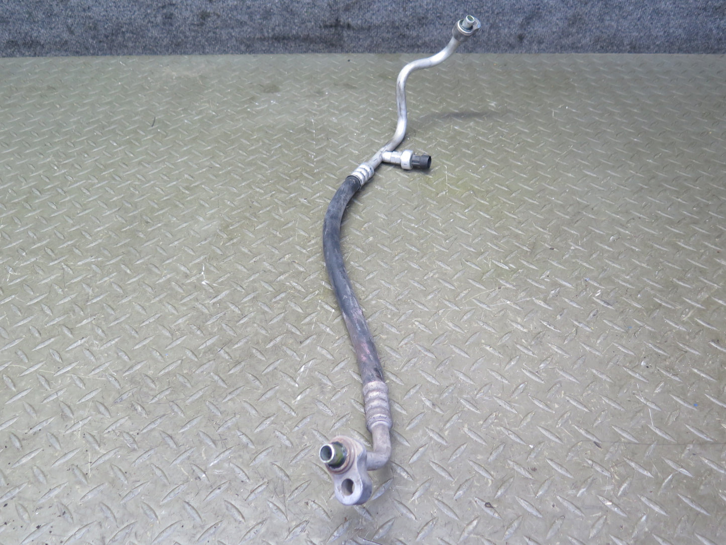 2008-2009 Hummer H2 A/C Air Condition Hose Pipe Line Dryer Set