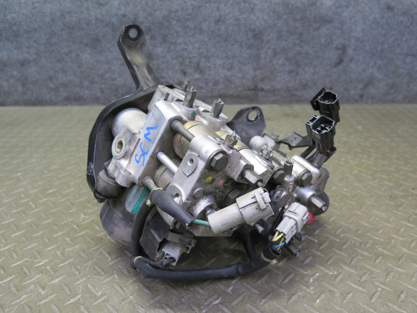 92-96 Lexus SC300 SC400 Anti Lock Brake ABS Pump Module w Actuator Assy OEM