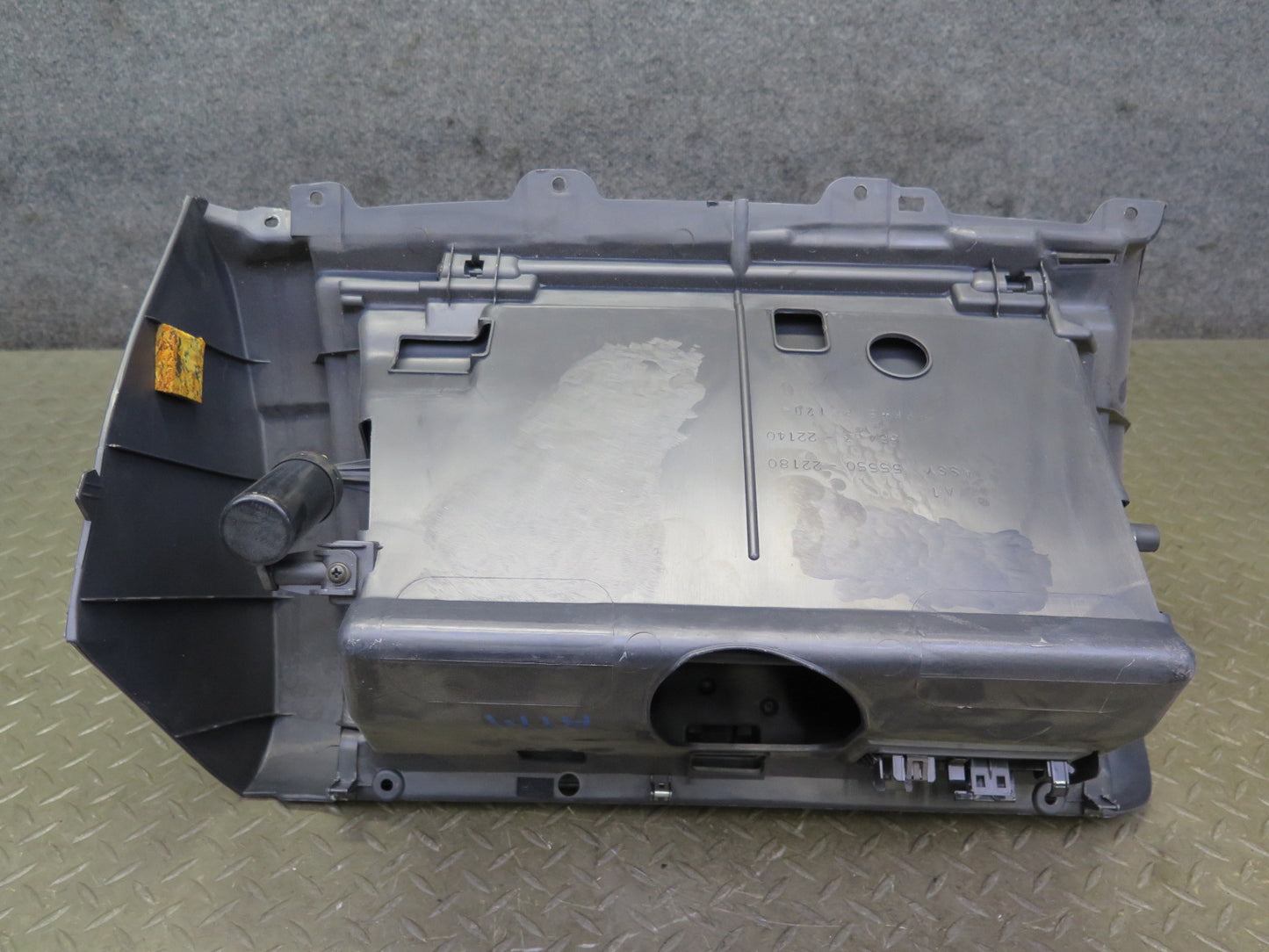 1996 Toyota MARK2 JZX100 Tourer Dash Glove Box Compartment Storage OEM