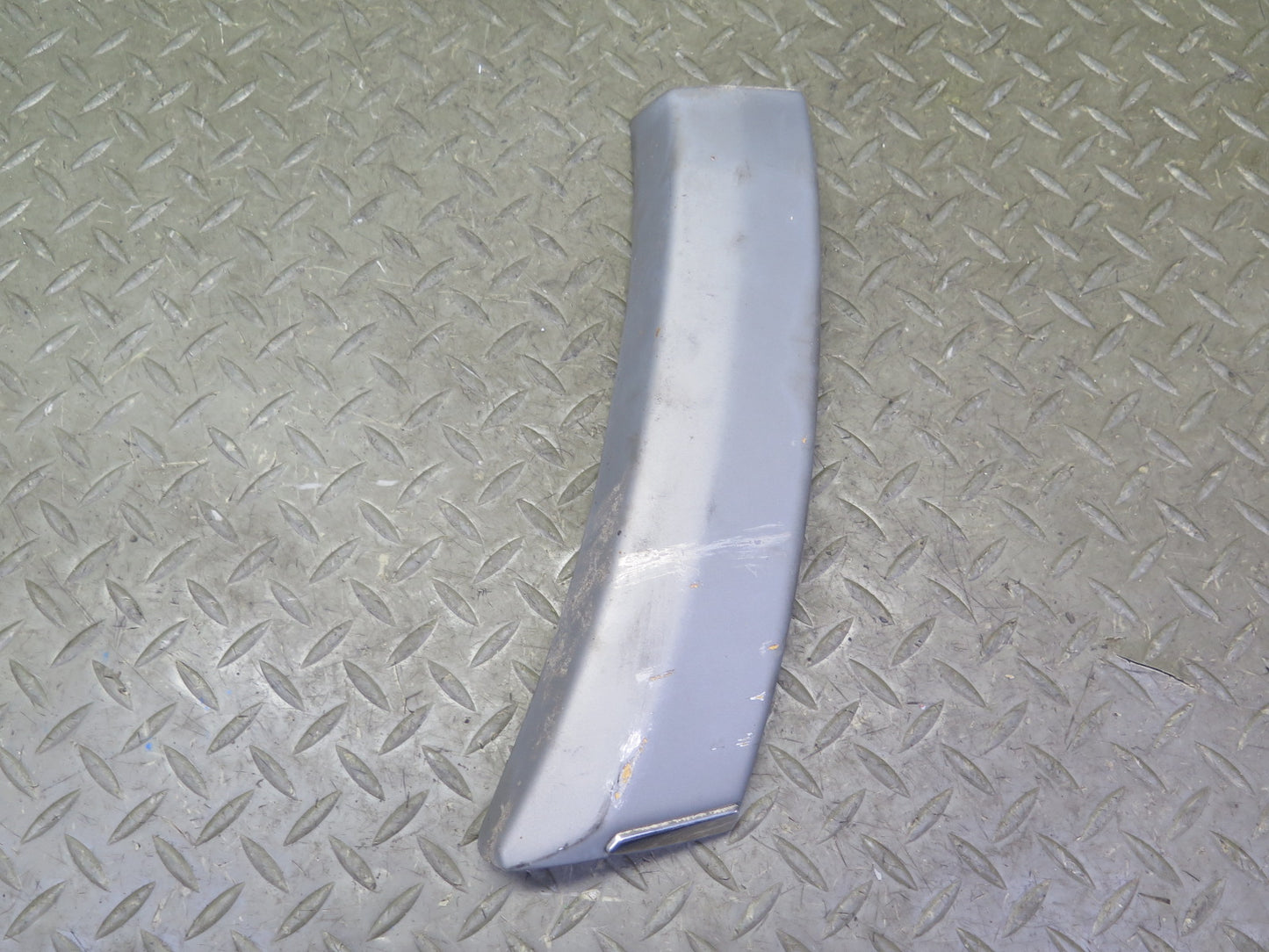 94-95 Mercedes W124 300D Sedan Left Door Fender Exterior Molding Trim Cover OEM