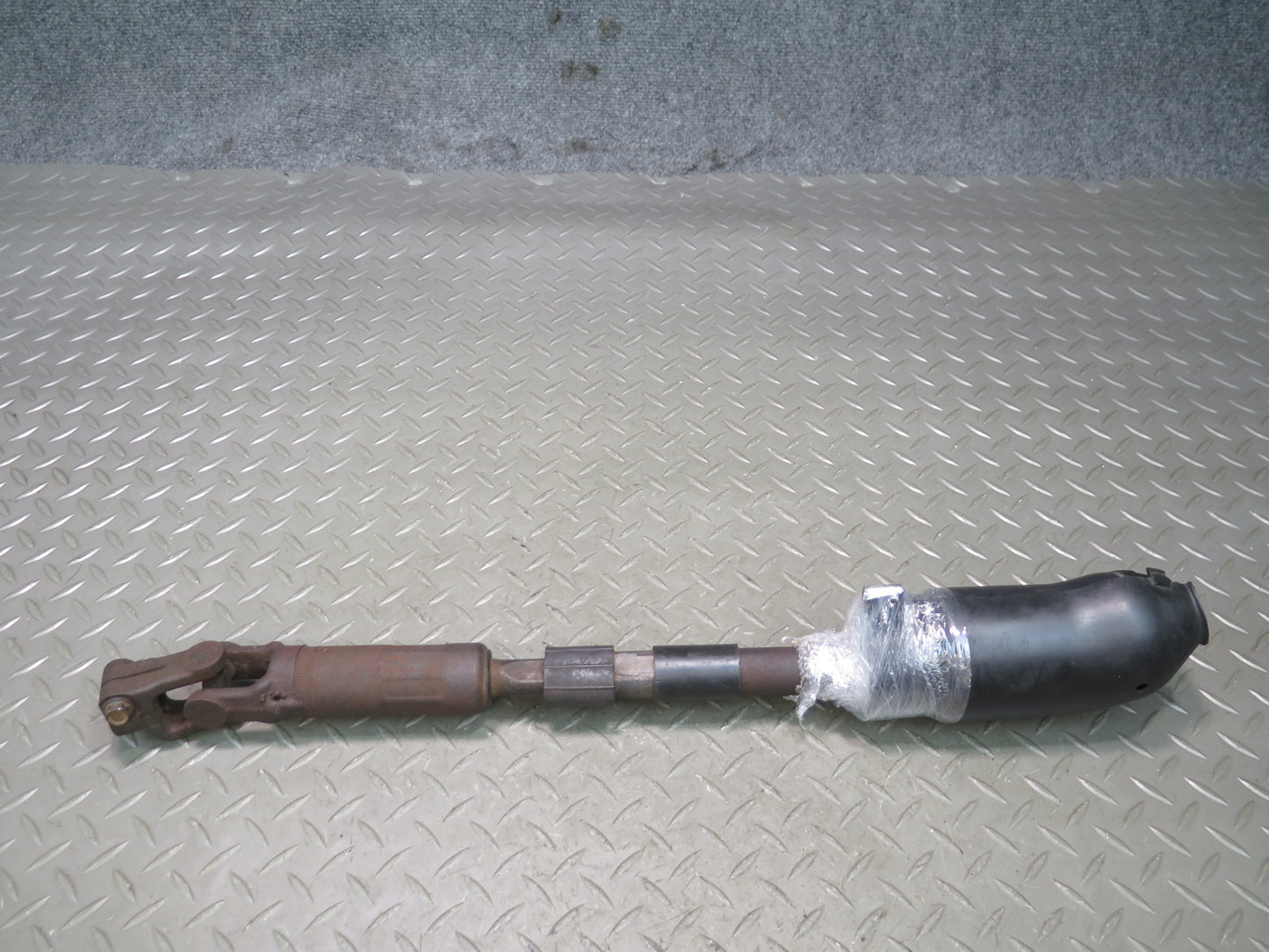 84-85 Chevrolet Corvette C4 Steering Column Coupler Intermediate Shaft OEM
