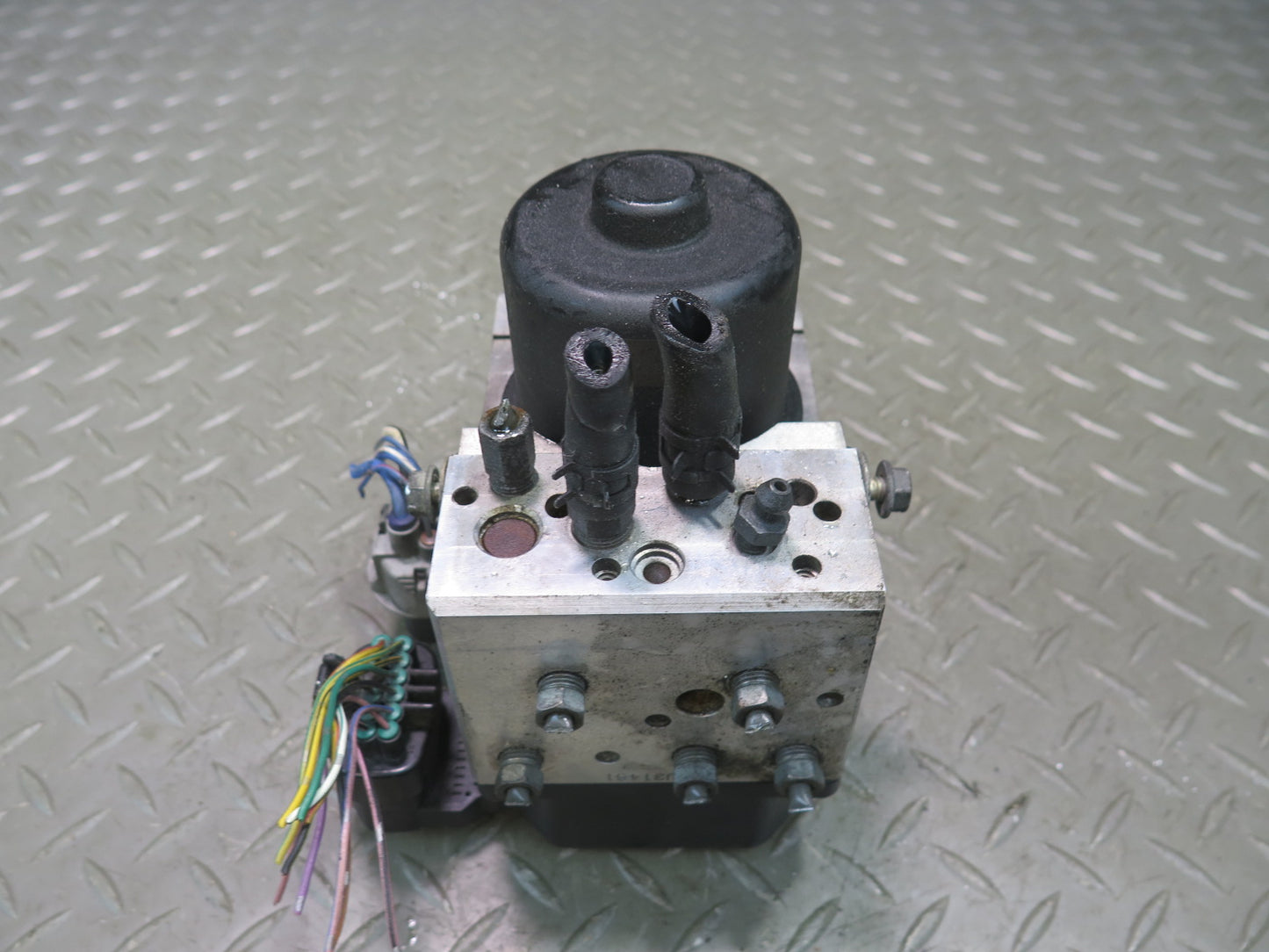 97-00 Lexus UZZ30L SC400 SC300 Anti Lock Brake ABS Pump Module OEM