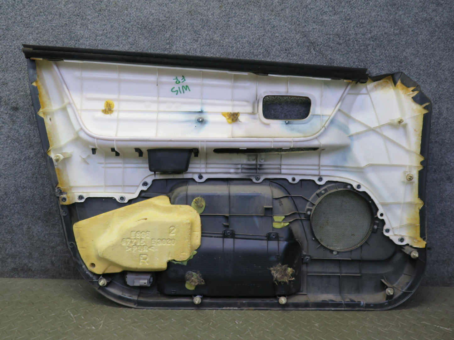 2003 Lexus JCE10L IS300 Sedan Set of 2 Front Door Interior Trim Cover Panel OEM