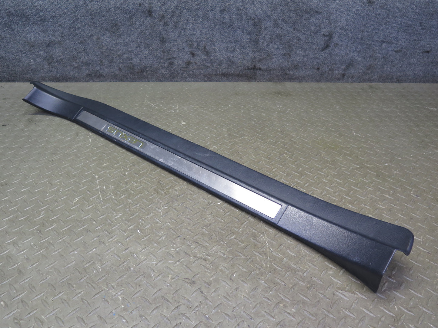 02-05 Lexus SC430 Set of 2 Left & Right Door Step Scuff Sill Plate Trim OEM