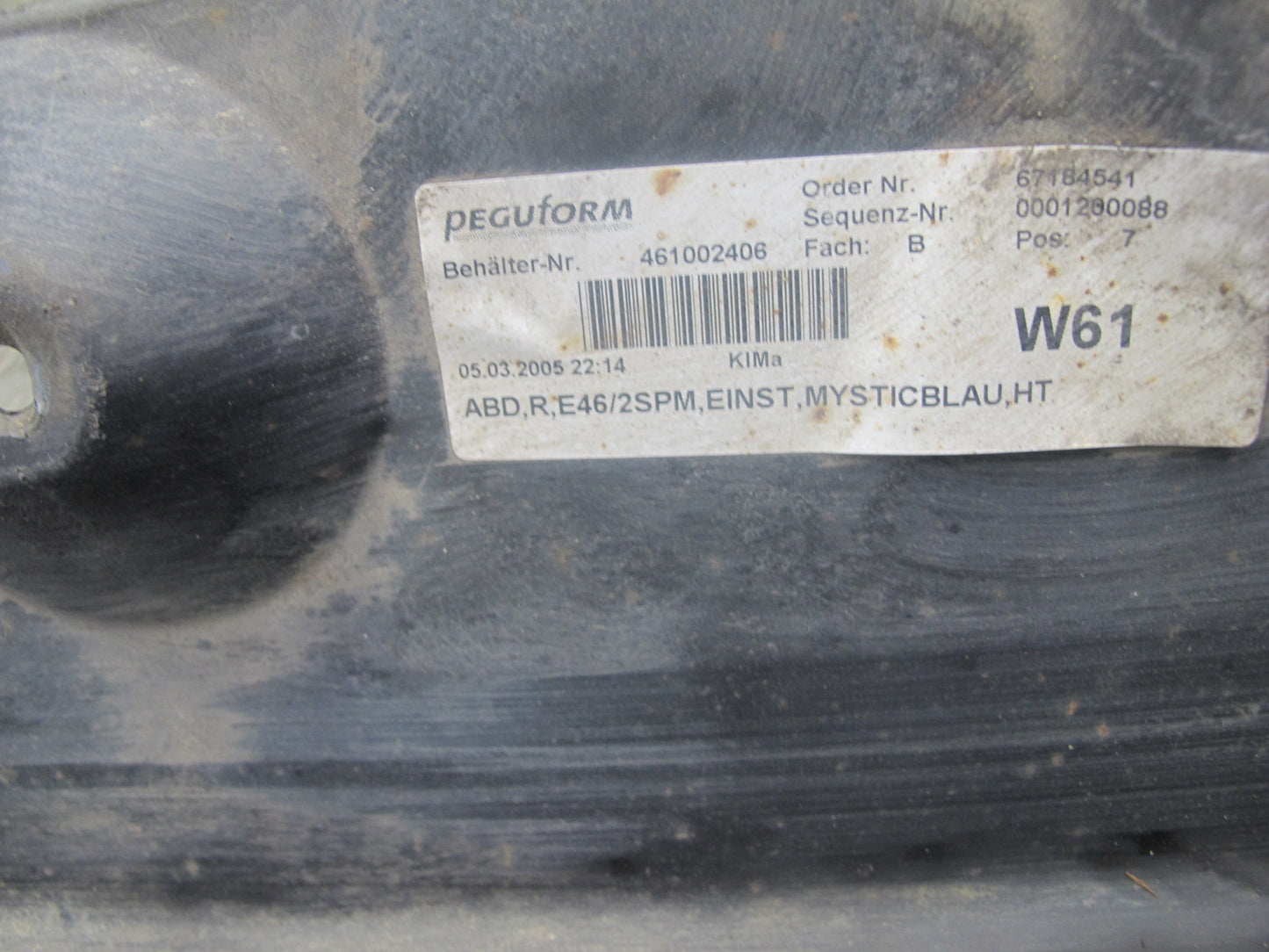 01-06 BMW E46 330Ci Coupe Convertible Right Side Skirt Rocker Panel Molding OEM