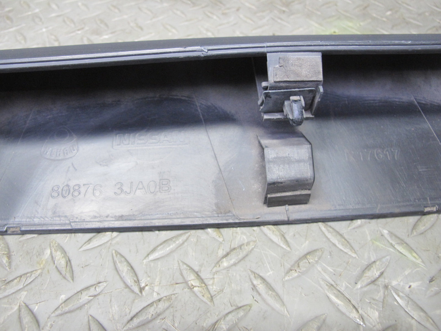 2013-2015 Infiniti QX60 Front Right Door Lower Trim Molding 80876-3JA0B