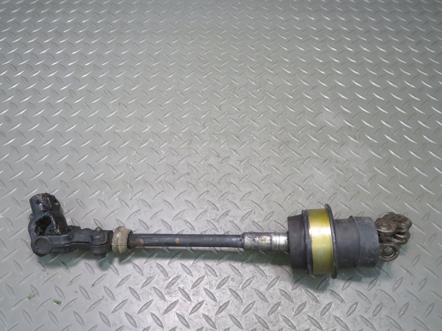 01-05 Lexus JCE10L IS300 Steering Column U Joint Linkage Shaft OEM