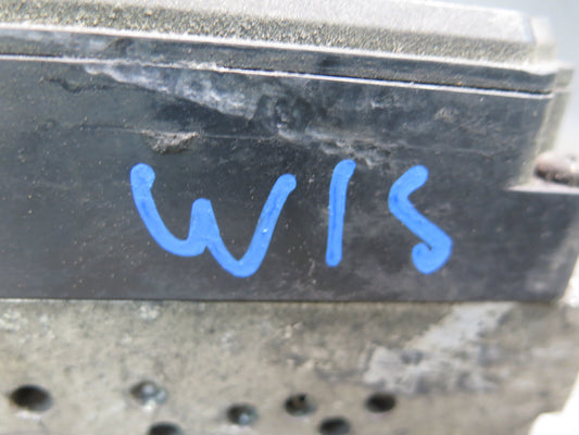 02-05 Lexus JCE10L IS300 Anti Lock Brake ABS Pump Module OEM