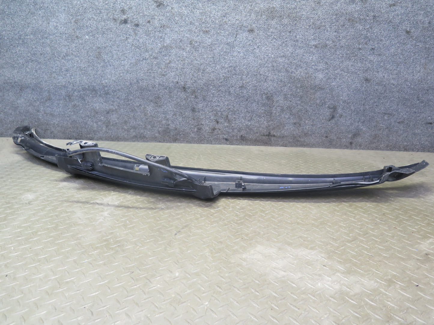 2000-2004 Porsche 911 996 Carrera Windshield Wiper Vent Cowl Grille Panel