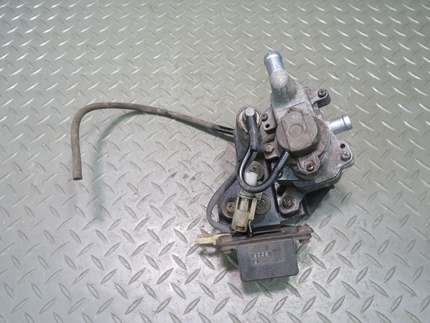 84-86 Nissan Z31 300ZX Turbo Secondary Air Injection Pump w Boost Sensor OEM