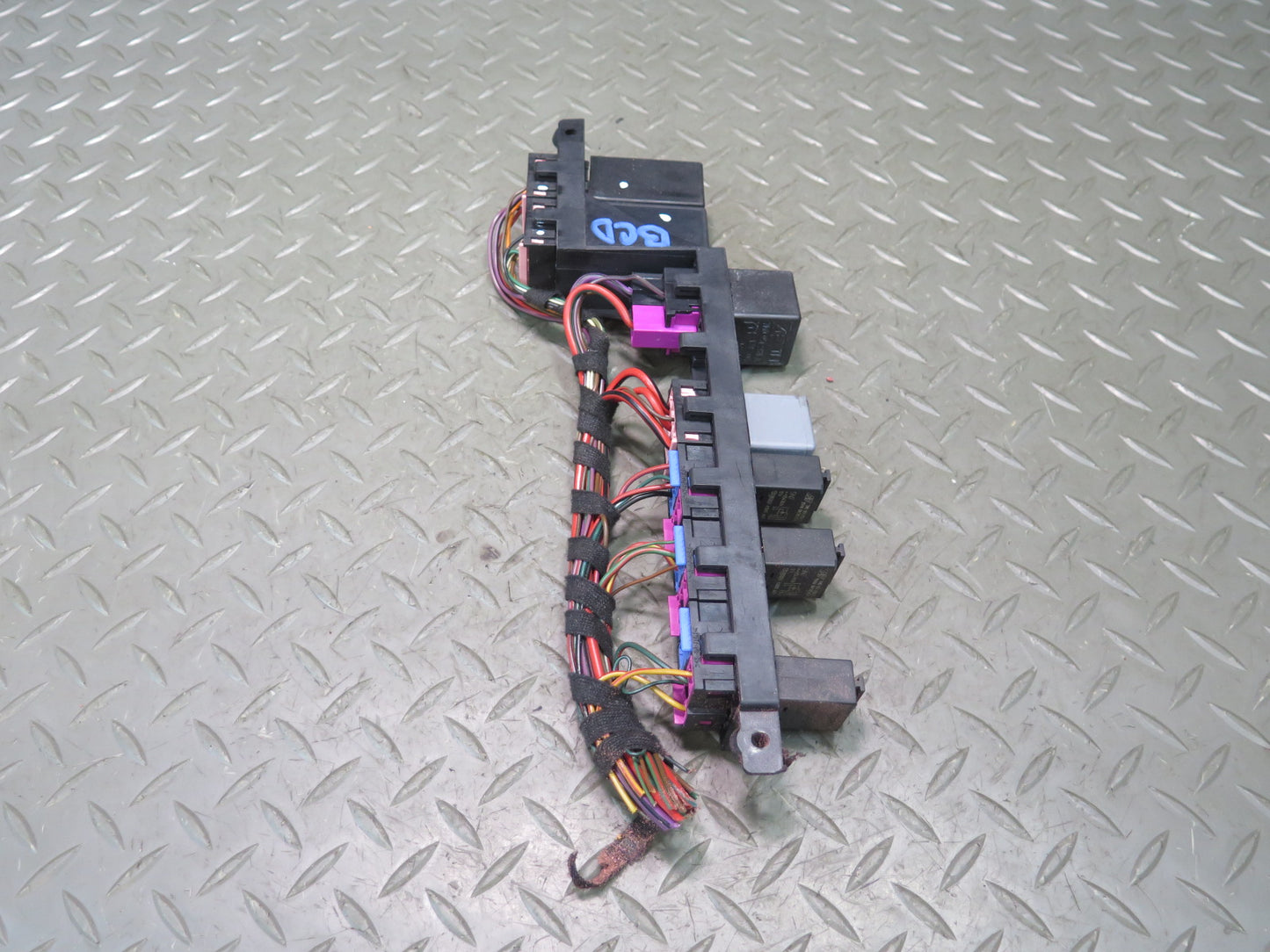 2006-2008 Bentley Flying Spur Fuse Box Relay Box Plate Module Unit