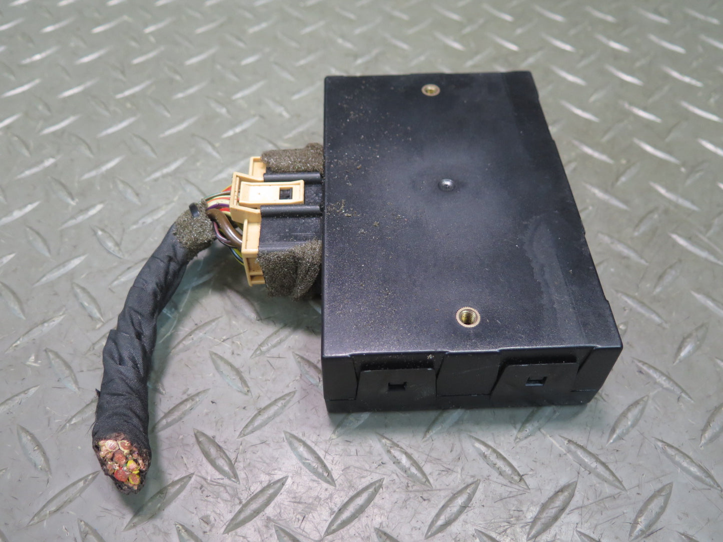 2006 Bentley Flying Spurtrunk Lid Control Module Unit 3W0909610E