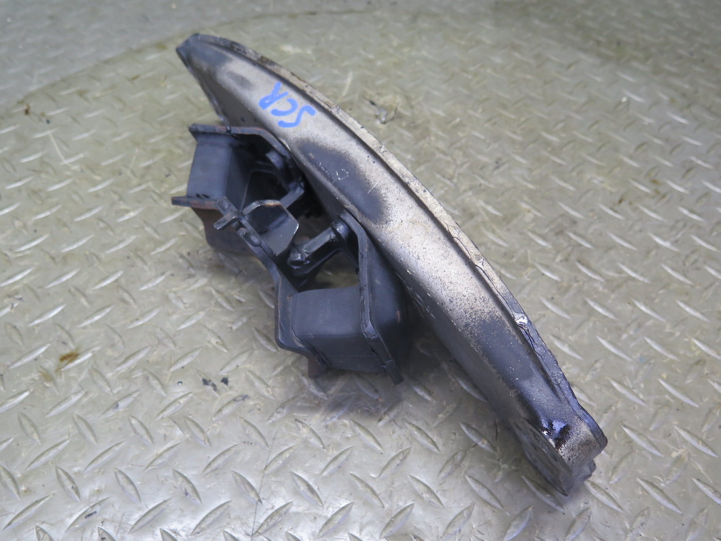 02-10 Lexus Z40 SC430 A/T Automatic Transmission Mount Bracket Support 126K OEM
