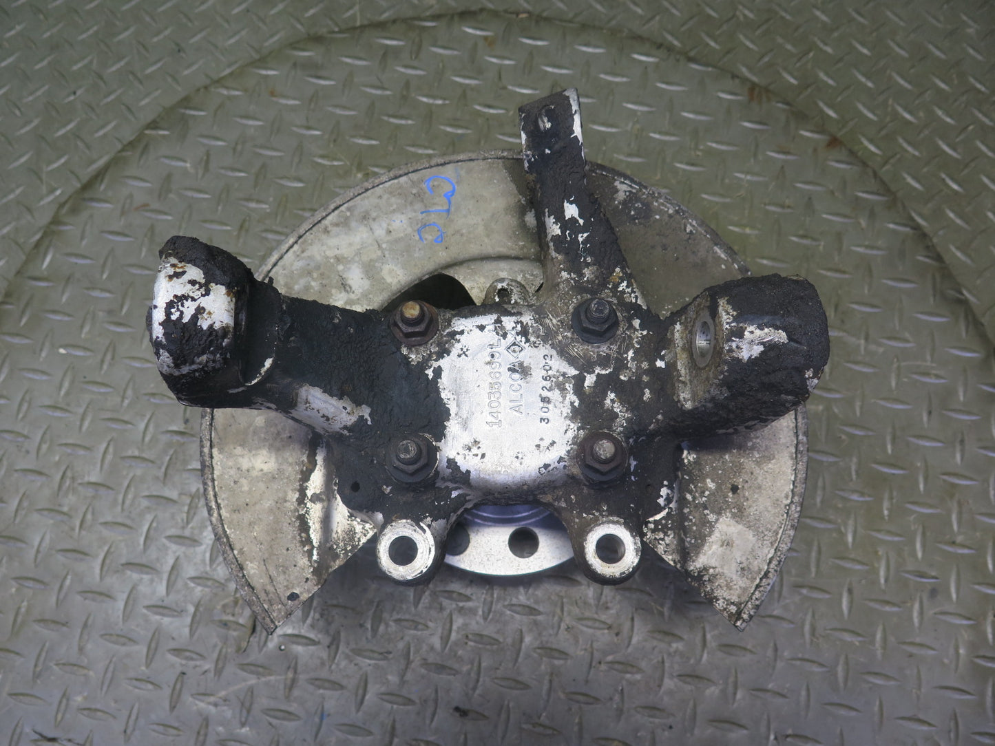1984 Chevrolet Corvette C4 Front Left Spindle Knuckle Wheel Hub Bearing OEM