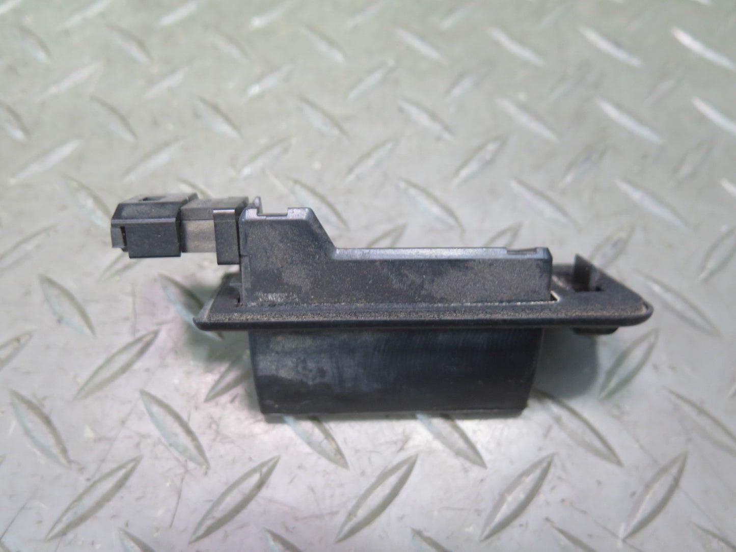 96-99 BMW E36 328iC Set of 2 Rear Left & Right License Light Lamp OEM