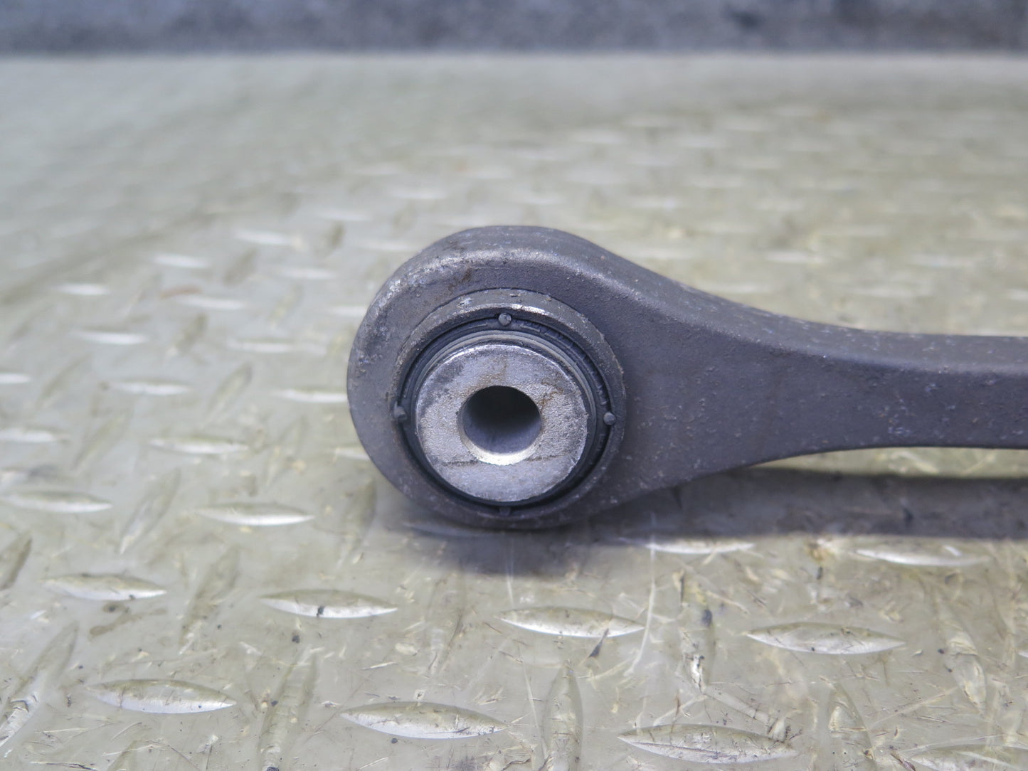 2006-2012 Bentley Continental Flying Spur Rear Right Lower Upper Control Arm Set