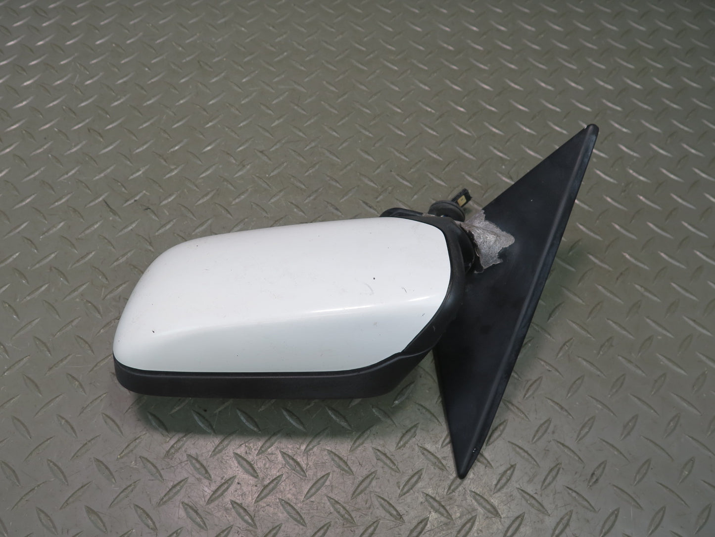 96-99 BMW E36 328iC 2-DOOR Left Exterior Side View Mirror Glass Discoloration