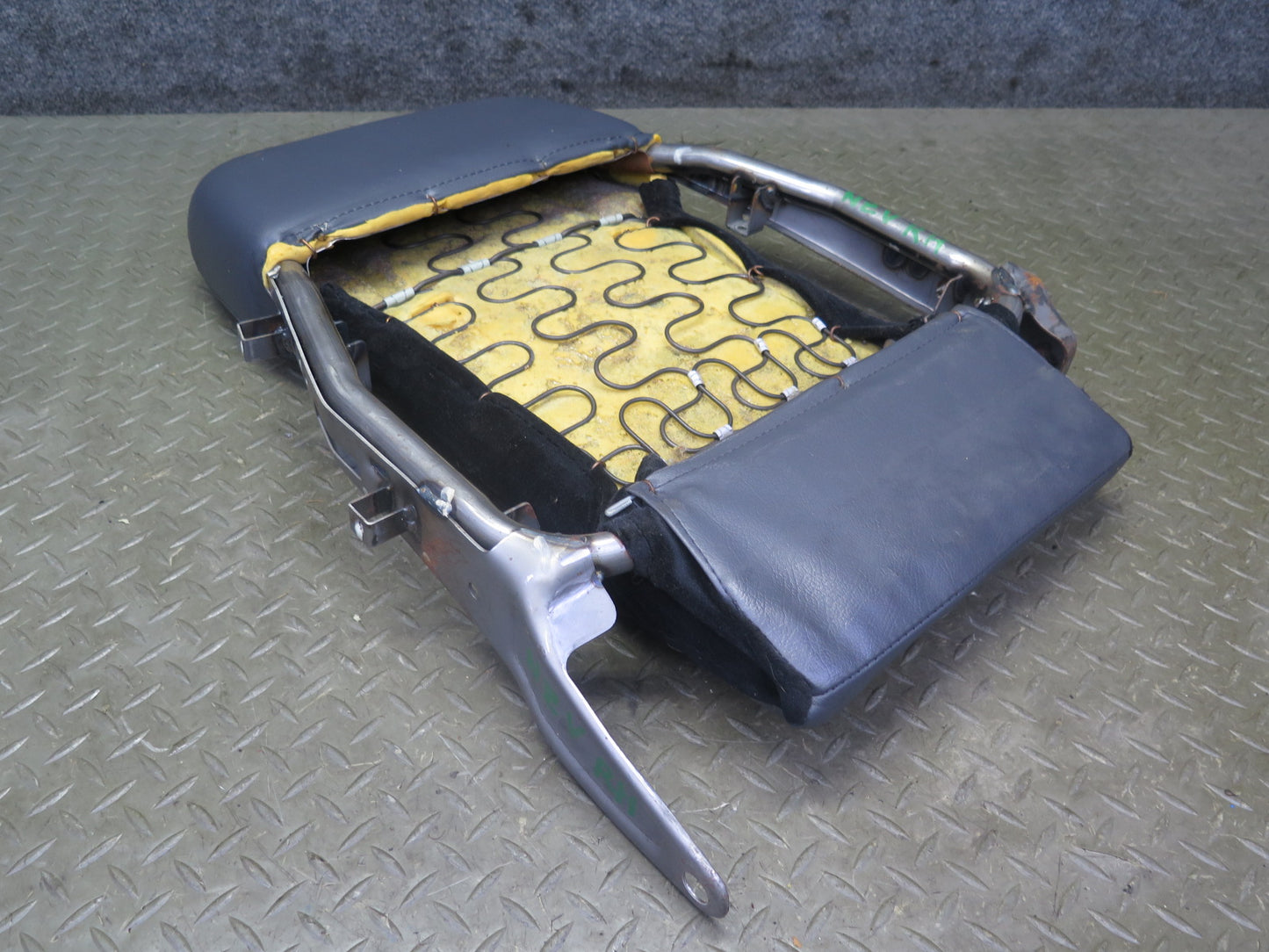 84-86 Nissan Z31 300ZX Turbo Front Right Seat Backrest Upper Leather Cushion OEM