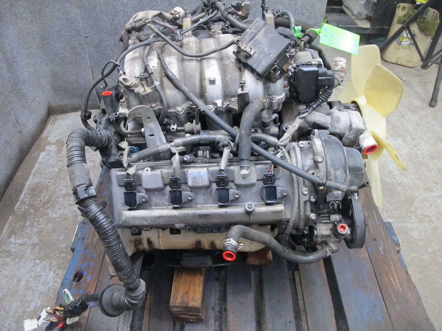 2003 Lexus UZJ100L LX470 4.7L V8 2UZFE Complete Engine Motor VIN T 5th Digit