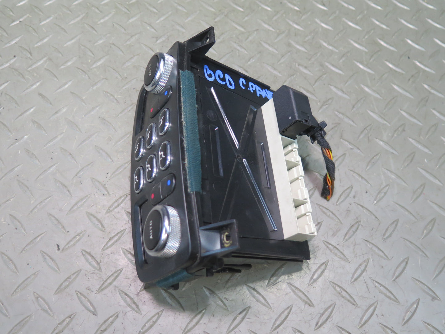 2006-2012 Bentley Flying Spur A/C AC Heater Climate Control Switch Panel