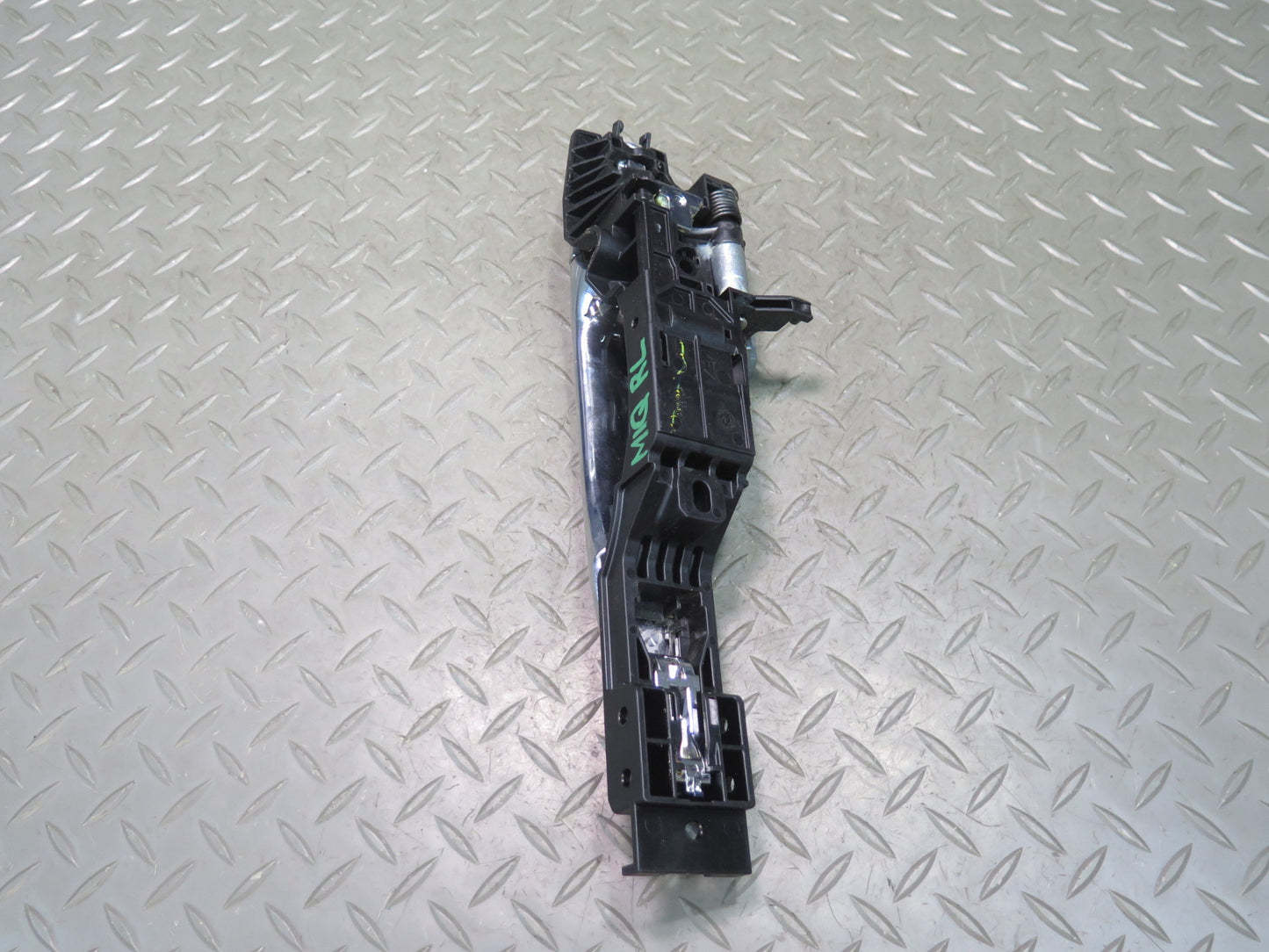 2013-2020 Infiniti JX35 QX60 Rear Left Door Exterior Handle
