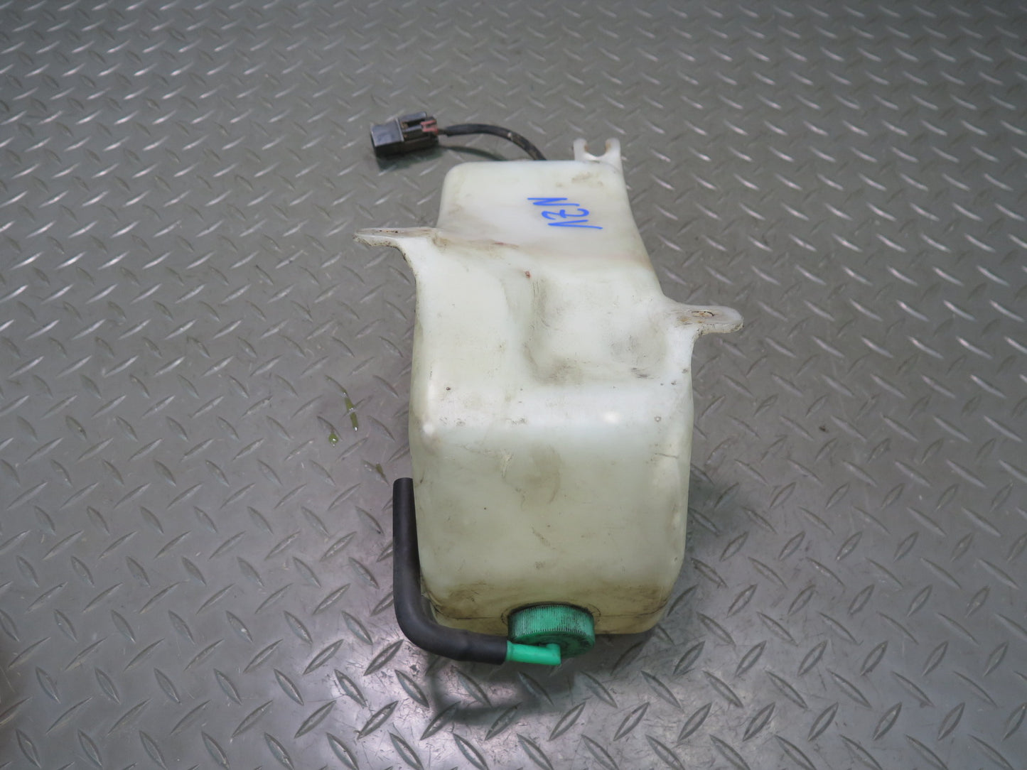 85-89 Nissan Z31 300ZX Turbo Engine Coolant Expansion Overflow Tank OEM