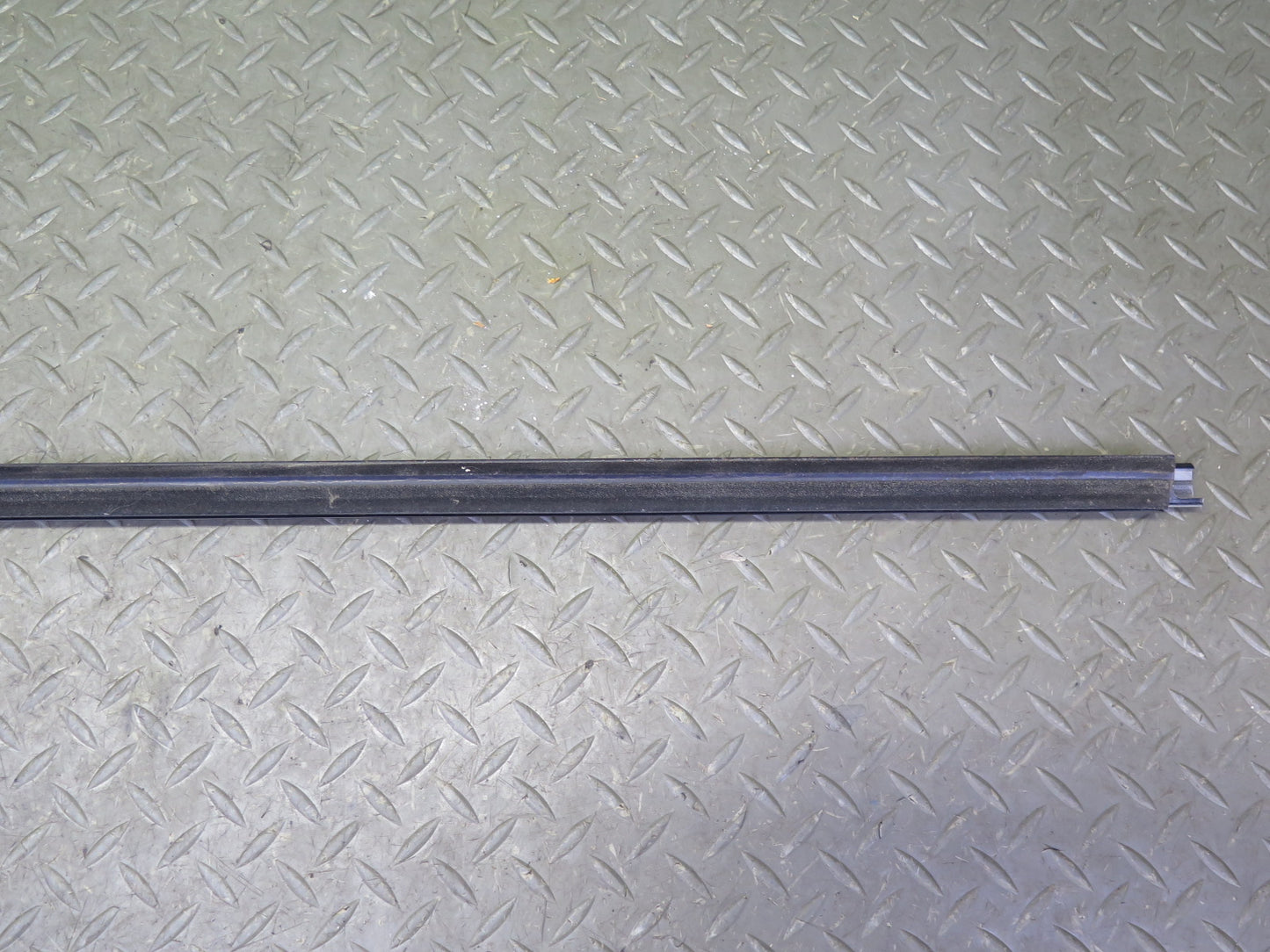 2014-2020 Infiniti QX60 Front Right Door Window Chrome Trim Molding Set of 2