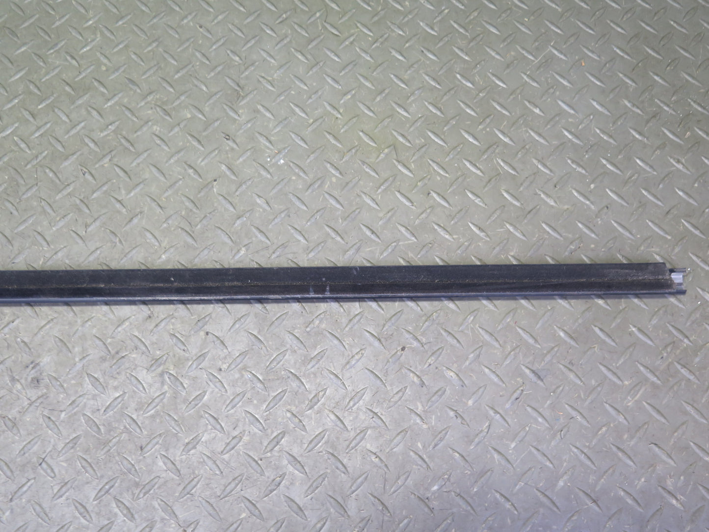 2014-2020 Infiniti QX60 Front Left Door Window Chrome Trim Molding Set of 2