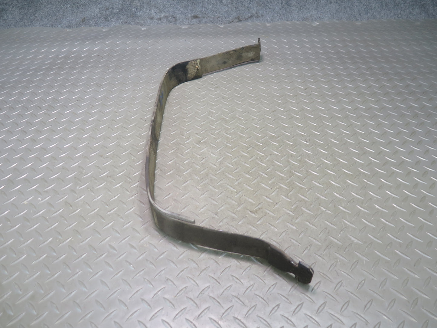 84-89 Nissan 300ZX Z31 2+0 Set of 2 Fuel Gas Tank Strap OEM