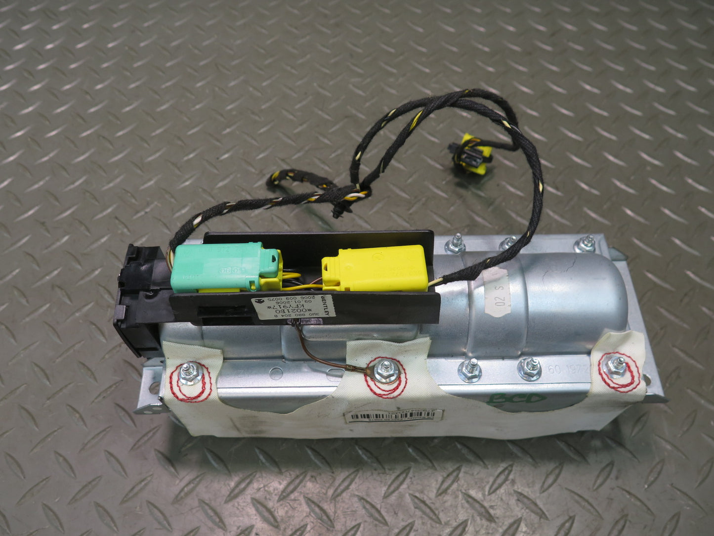 06-12 BENTLEY CONTINENTAL FLYING SPUR FRONT RIGHT PASSENGER SIDE DASH SRS AIRBAG 3W0880204B OEM