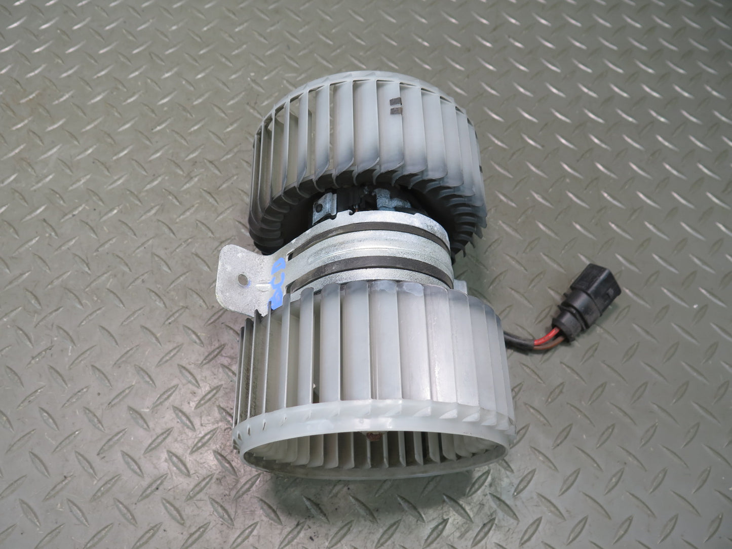 2006-2012 Bentley Continental Flying Spur A/C Heater Air Blower Fan Motor