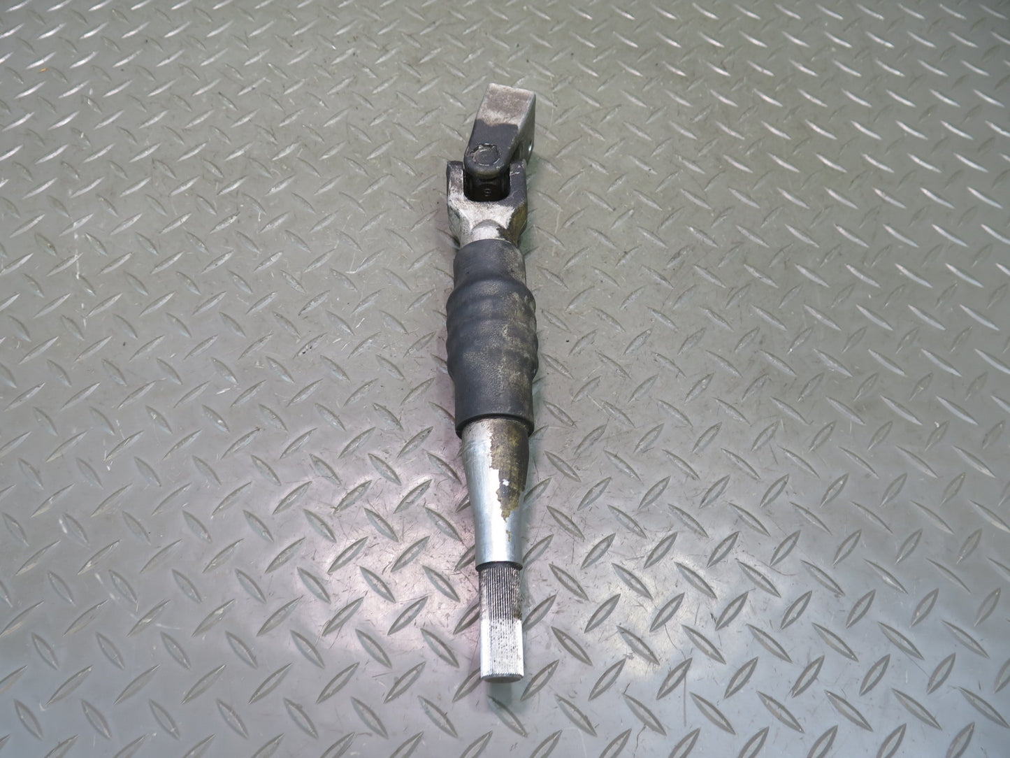 95-99 BMW E36 328ci 318ti Steering Column Lower U Joint Shaft OEM