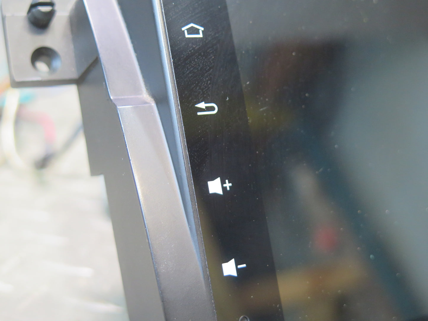 2001-2006 BMW E46 M3 Eonon GA9450B Car Stereo Radio Android Multimedia Head Unit