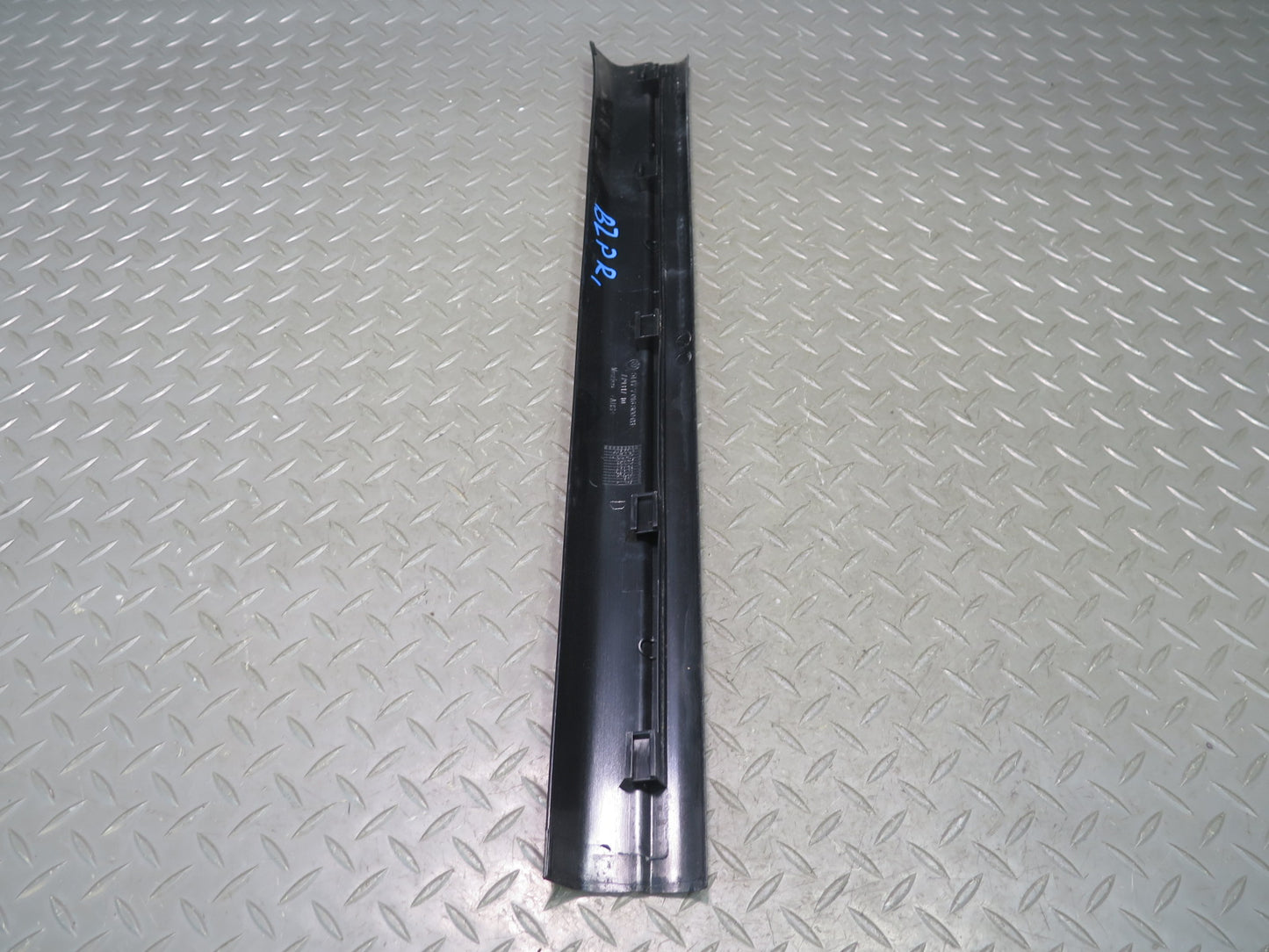 03-08 BMW E85 Z4 Set of 2 Left & Right Door Scuff Sill Plate Trim Cover OEM