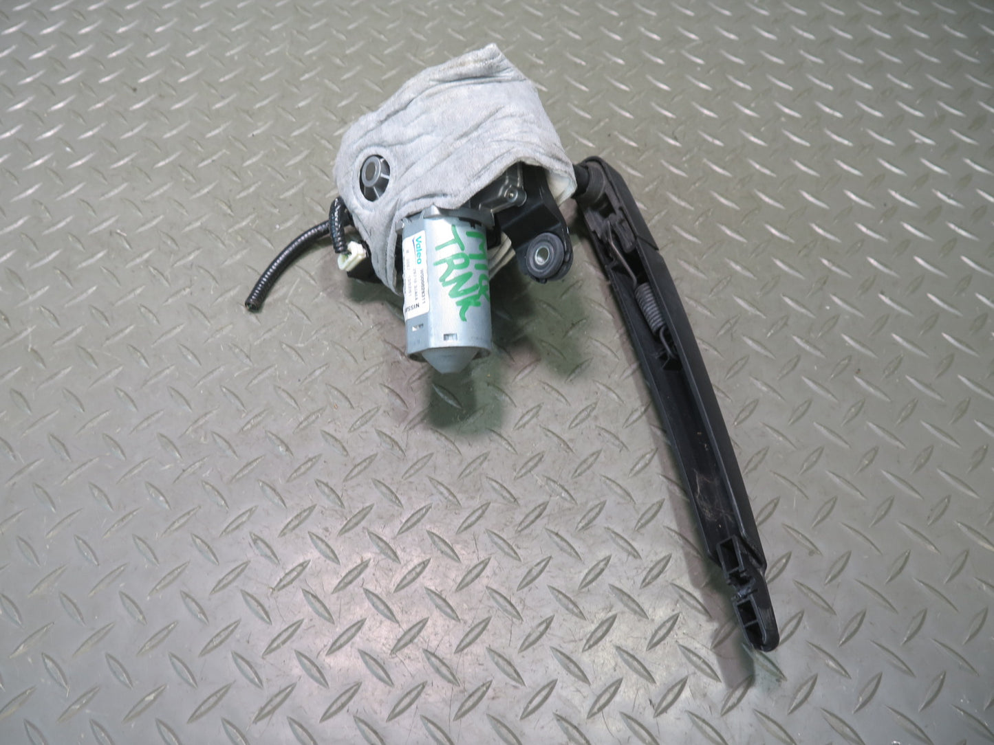 2013-2020 Infiniti JX35 QX60 Rear Tailgate Liftgate Wiper Motor w Arm