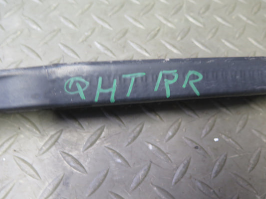 2003-2009 Hummer H2 Rear Right Window Outer Inner Weatherstrip Rubber Seal Set