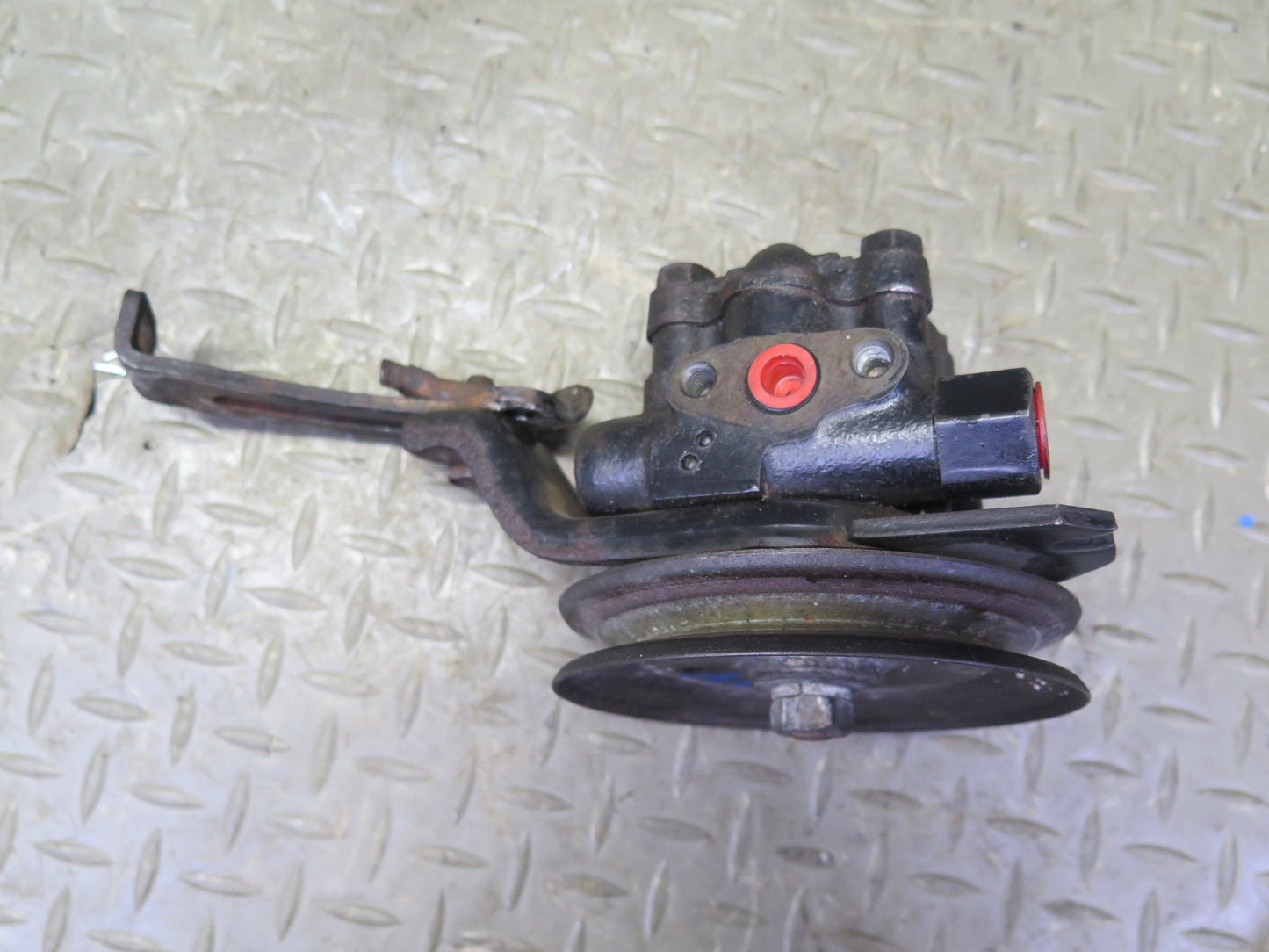 85-86 Nissan Z31 300ZX Power Steering Pump 60K Miles OEM