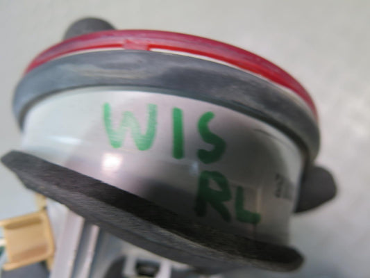 01-05 Lexus JCE10L IS300 Sedan Rear Left & Right Inner Tail Light Lamp Set OEM