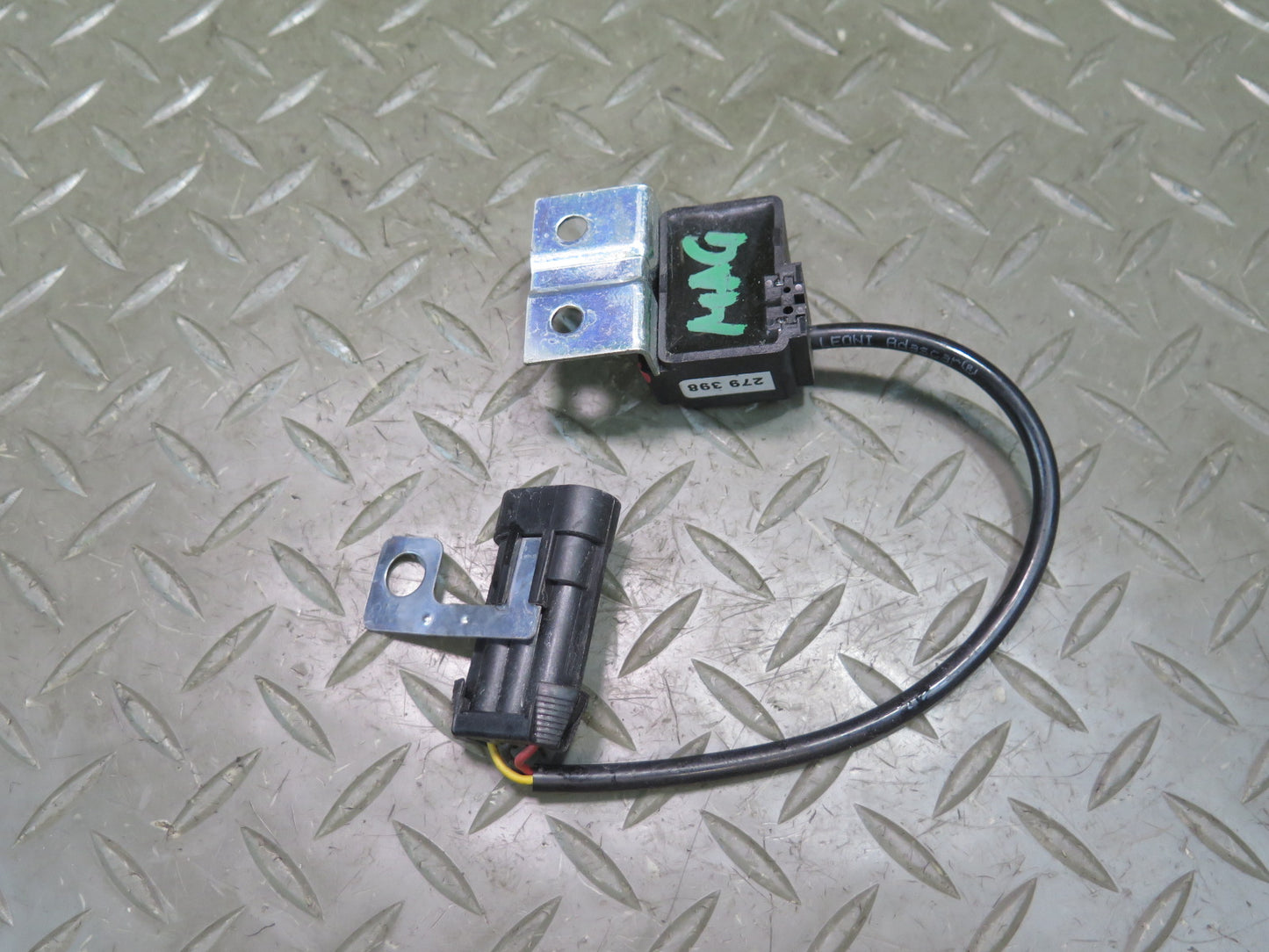 2008-2019 Maserati Granturismo M145 Vertical Acceleration Module Sensor 279399