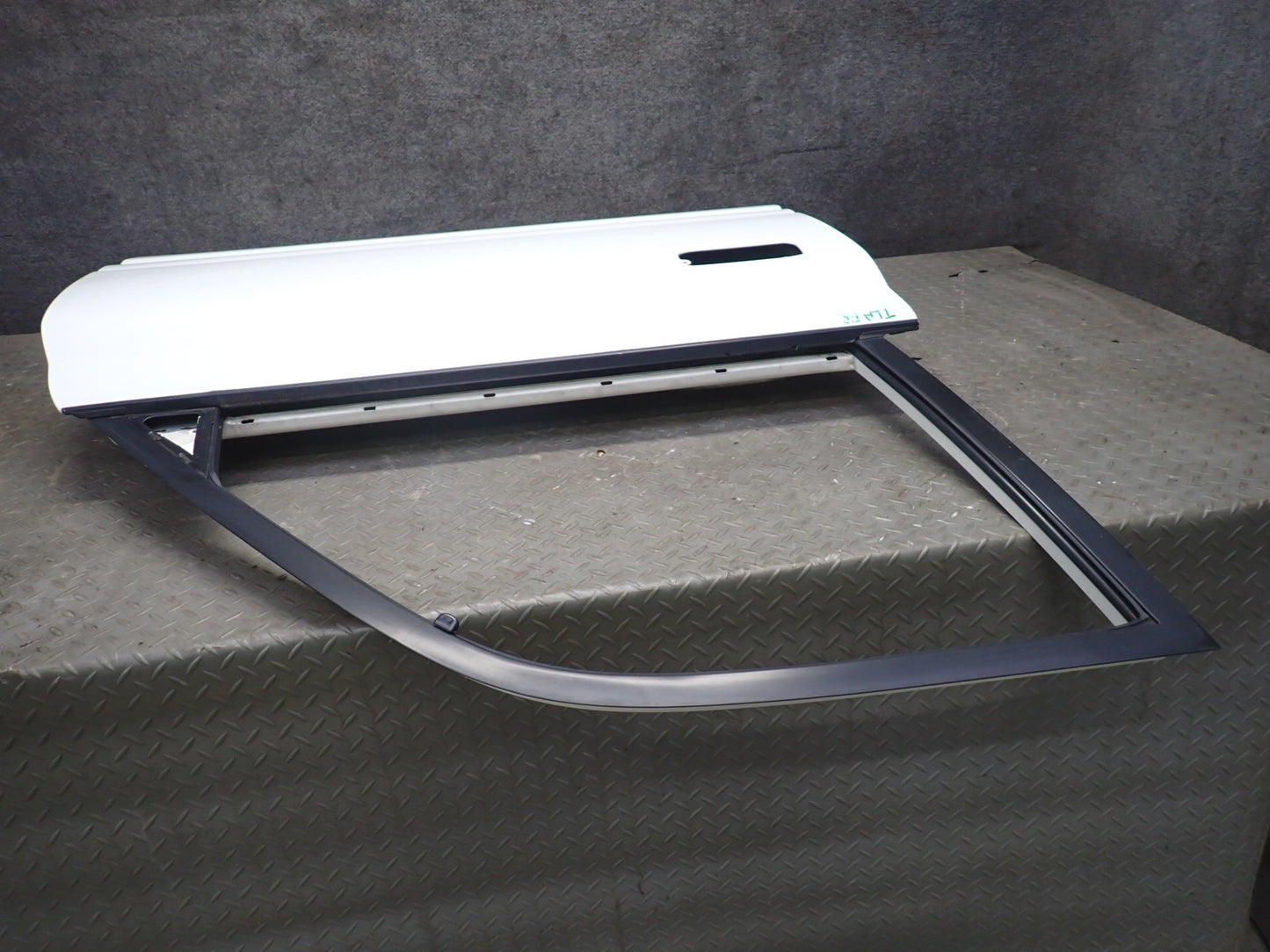 1991-1994 Toyota Land Cruiser FJ80 Front Right Side Door Shell Panel White