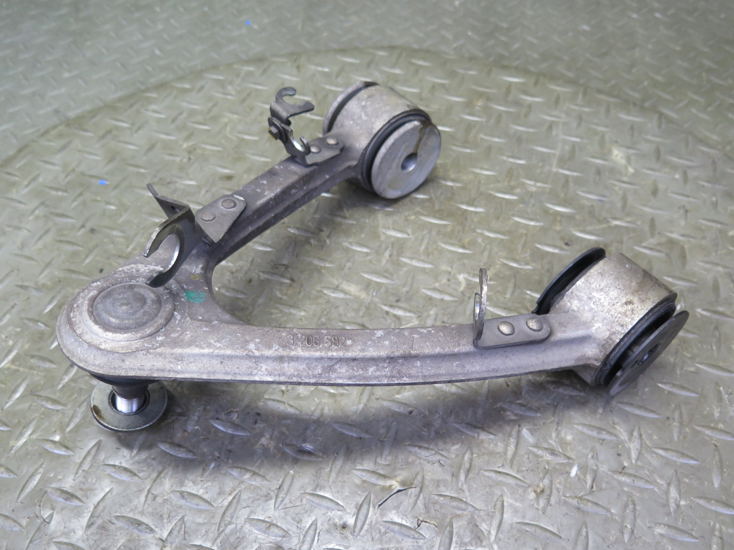 2008-2019 Maserati Granturismo M145 Front Right Upper & Lower Control Arm Set