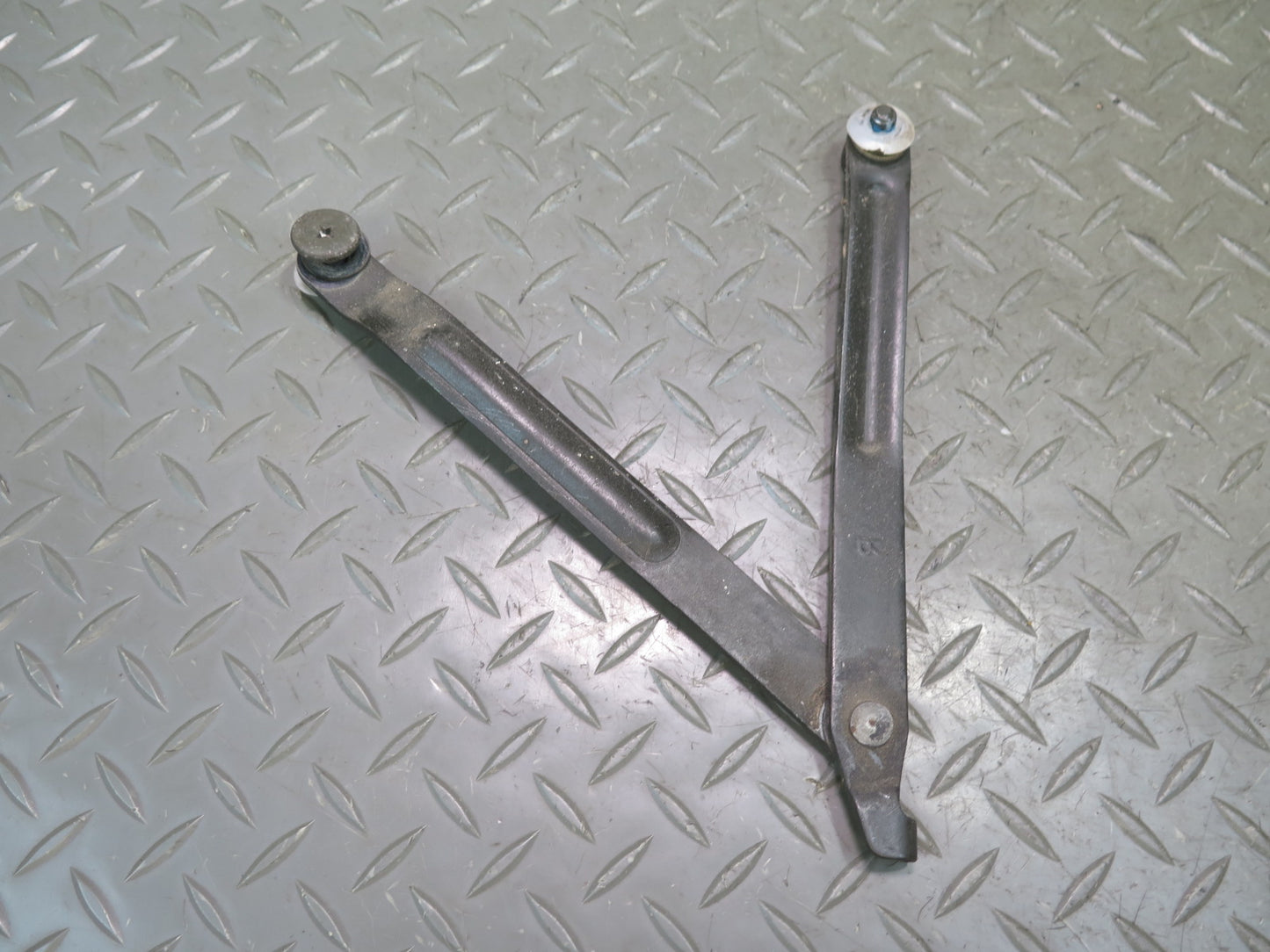 1991-1994 Toyota Land Cruiser FJ80 Set of 2 Tailgate Stay Support Arm Hinge