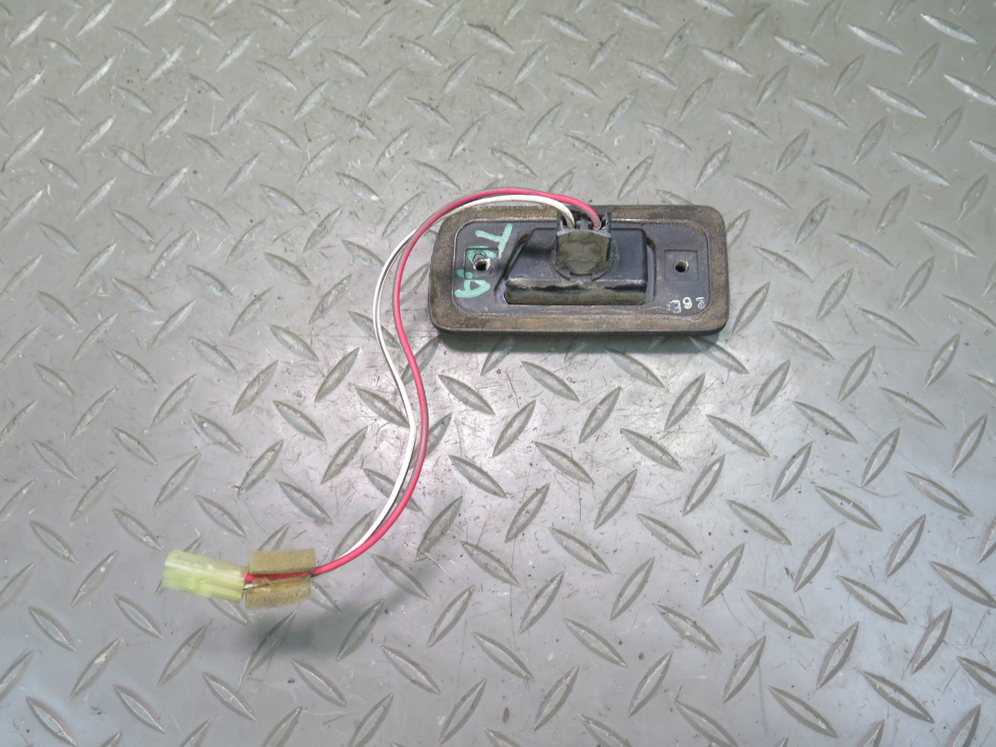 1991-1992 Toyota Land Cruiser FJ80 Rear Left & Right Side Marker Light Lamp Set