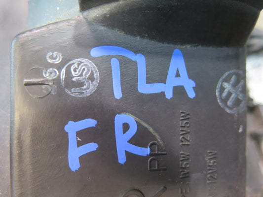 1991-1997 Toyota Land Cruiser FJ80 Front Right Corner Turn Signal Light Lamp