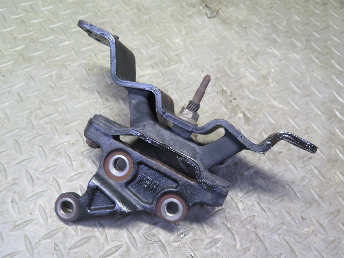 2014-2017 Infiniti QX60 2.5L Hybrid Engine Left Motor Mount