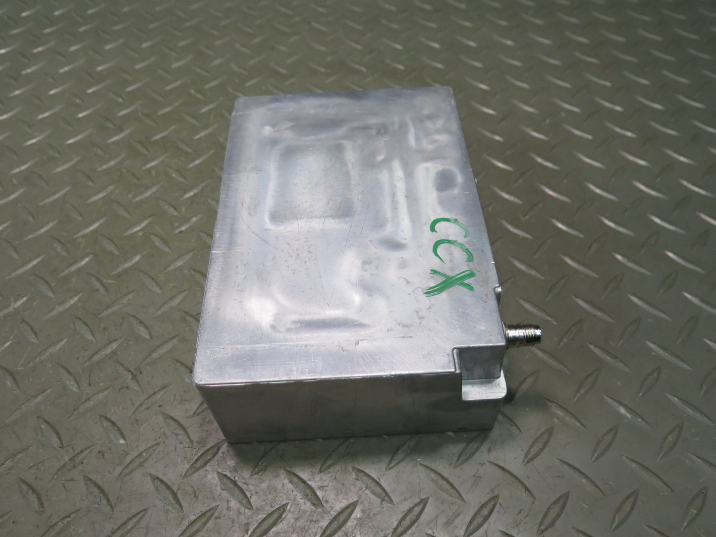 2004-2006 Cadillac XLR Communication Radio Audio Receiver Unit Module
