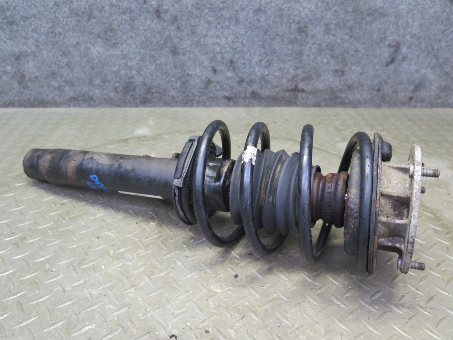 11-13 BMW E90 E92 335xi AWD Set of 2 Front Strut Shock Absorber 129K Miles OEM