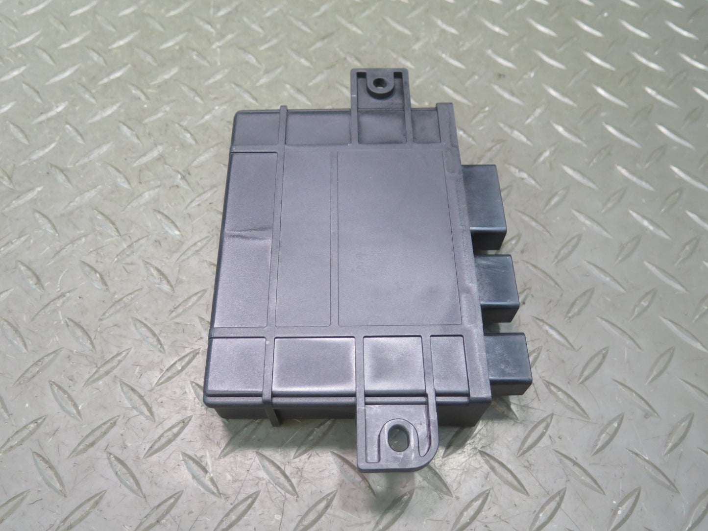 2004-2007 Cadillac XLR Anti Theft Alarm Keyless Entry Door Lock Control Module