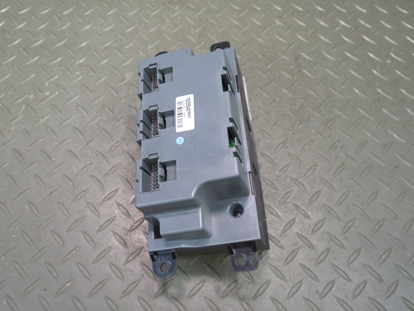 2004-2005 Cadillac XLR A/C Heater Climate Control Switch Panel 15255540