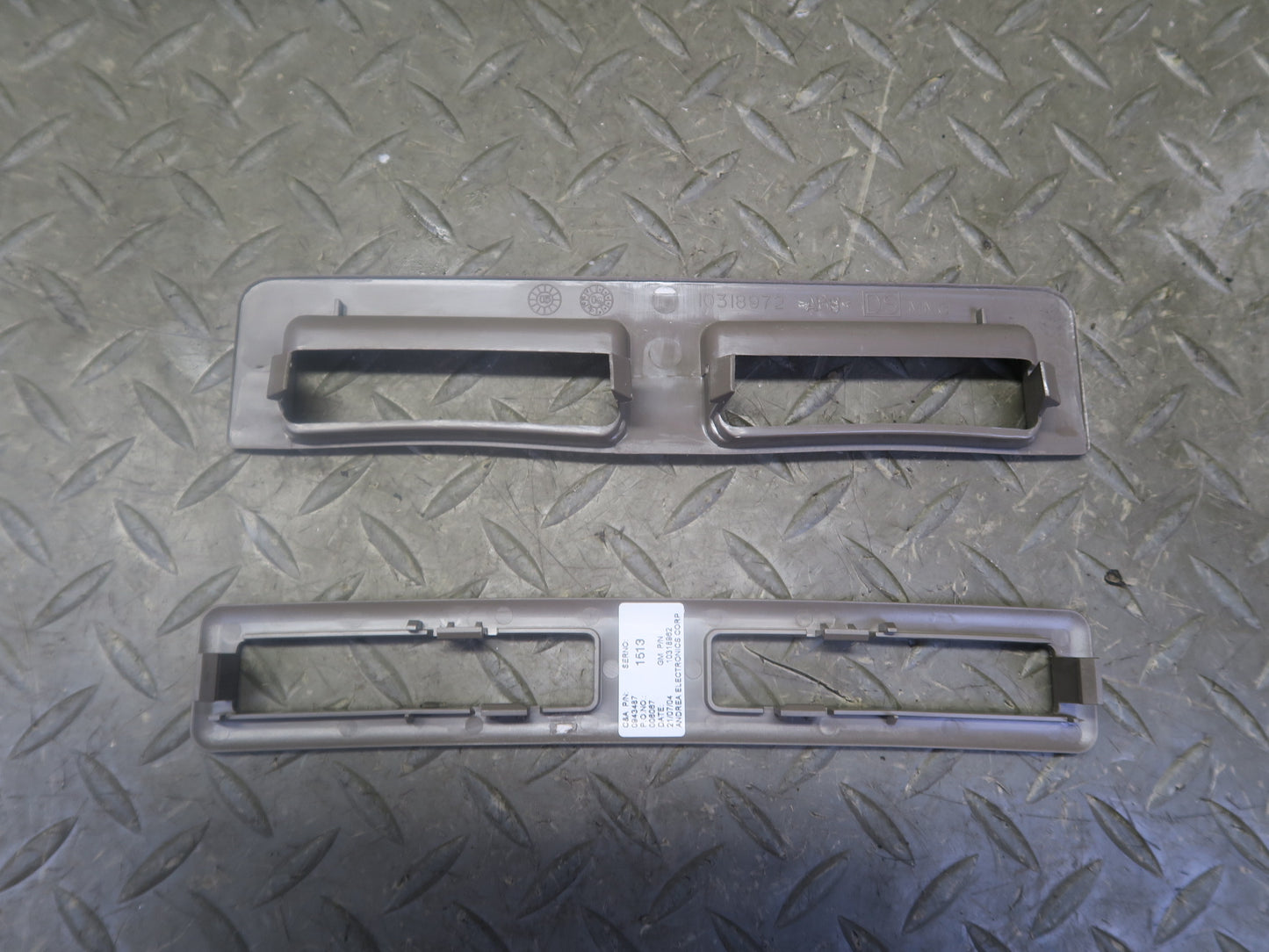 2004-2005 Cadillac XLR Front Upper Headliner Trim Cover Panel Shale Set